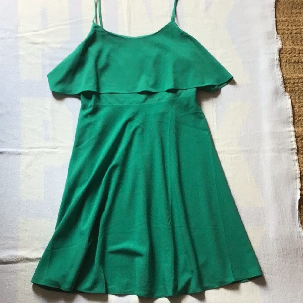 NWT Ann Taylor Flutter Top Dress